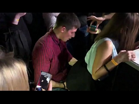 ❤️ Sesso reale in un nightclub russo. Ragazza russa di 18 anni nell'ano e nella vagina scopata in un nightclub ❤ Porno fbal it.killvs.top ❌️❤